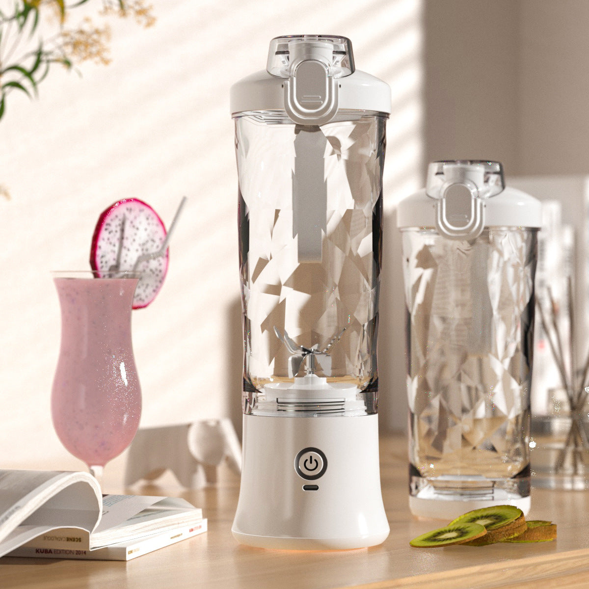 Portable Personal Blender – 6-Blade Mini Juicer for Shakes & Smoothies